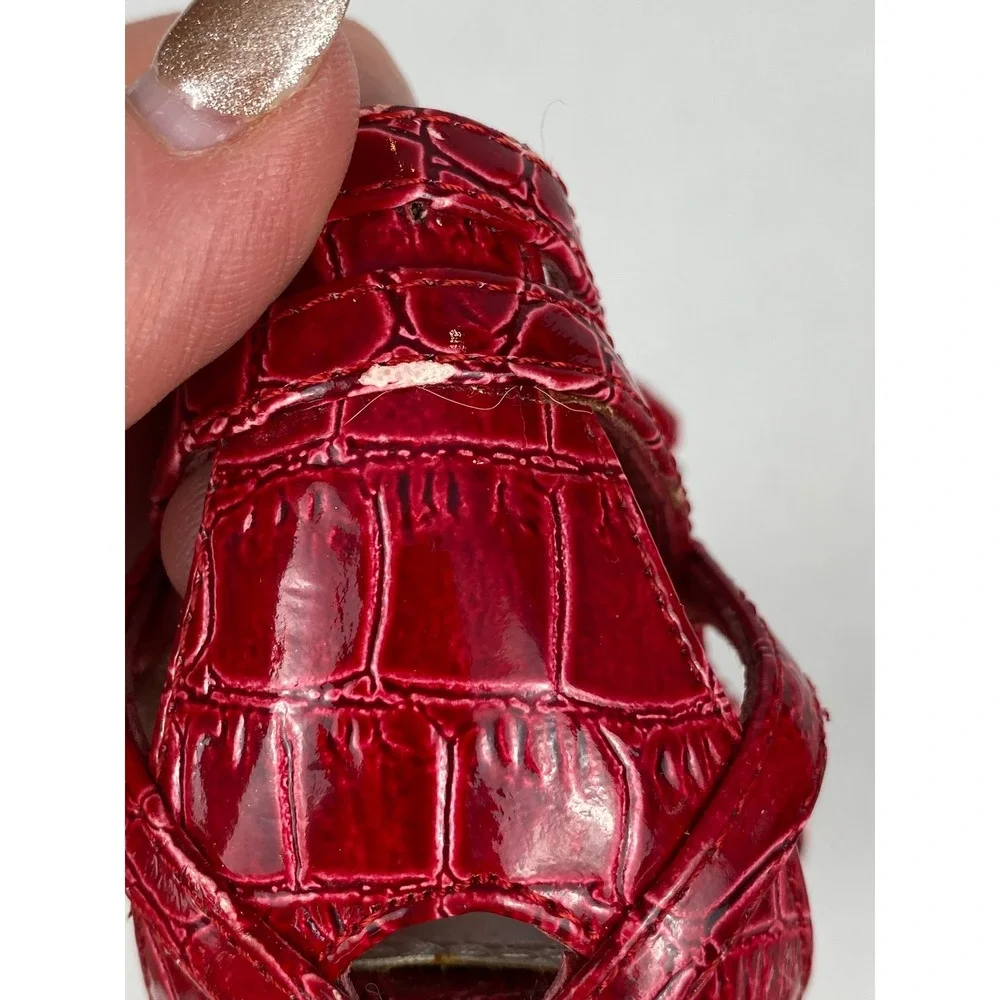 White House Black Market Red Croc Embossed T-Strap Platform Heels Womens 7M